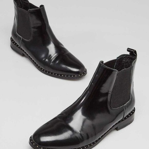 Yves Saint Laurent Black Leather Studded Ankle Boots Size 5.5/36 - Picture 1 of 4